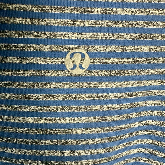 Lululemon Long Sleeve Striped Athletic Top • Size 10 • Quilted Shoulders&Elbows - Picture 2 of 11